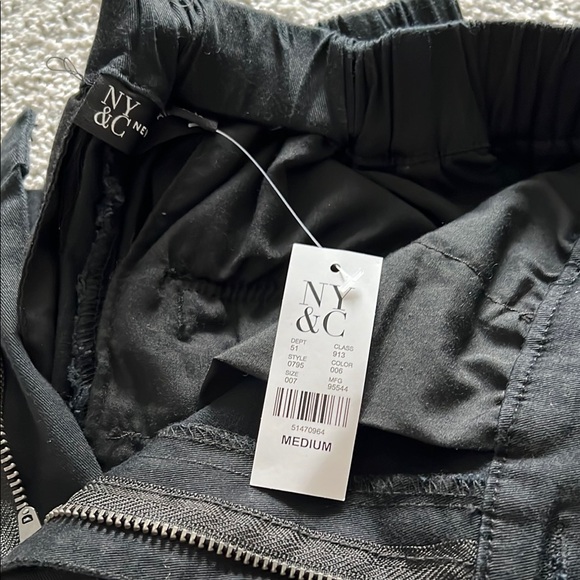 Stylish Black Cargo Pant Joggers - Picture 6 of 6